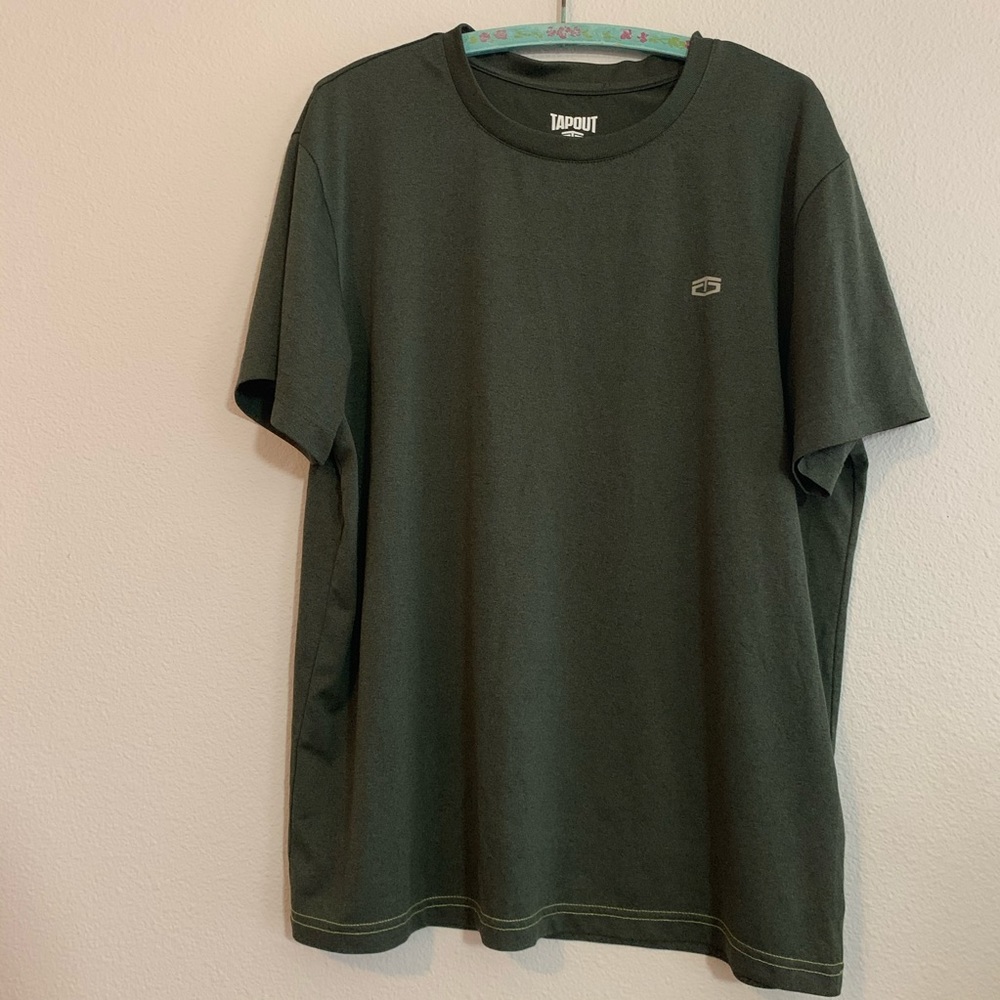 Tapout shirt
